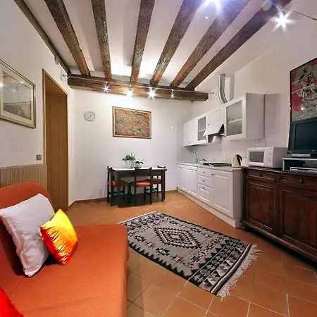 Ca Lucia Appartement *